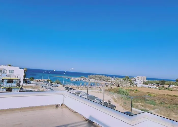 شقة Trinity Apts باراليمني