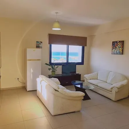 Lägenhet Trinity Apts Paralimni