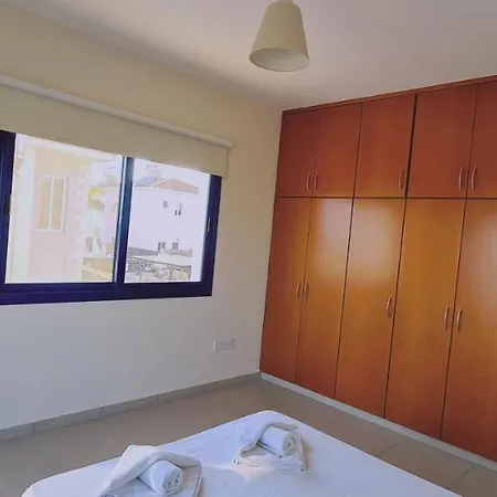 Lägenhet Trinity Apts *
