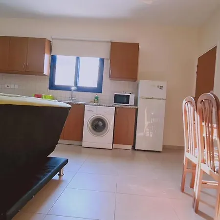 Lägenhet Trinity Apts Paralimni