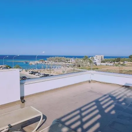 Trinity Apts * Paralimni