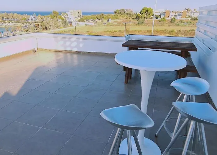 Trinity Apts * Paralimni