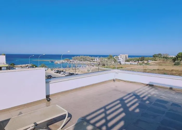 Trinity Apts * Paralimni
